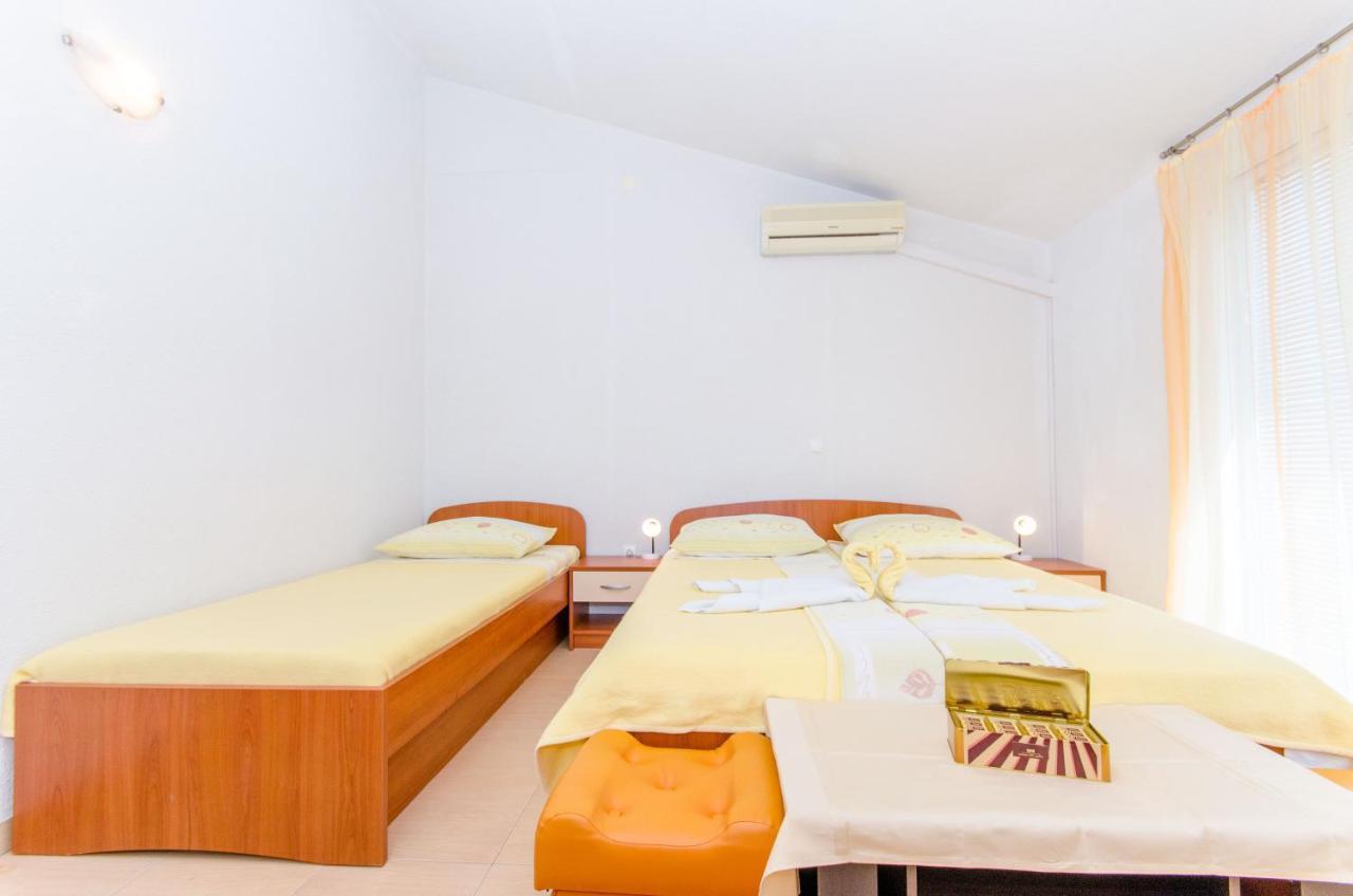 Knezovicapartments Živogošće Extérieur photo